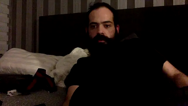 Snapshot of guccititi chatting on October 2025 02:39:02 AM guccititi online show from October 2025 02:39:02 AM