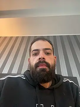 Snapshot of guccititi chatting on November 2025 05:23:01 PM guccititi online show from November 2025 05:23:01 PM