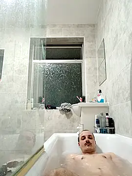 Snapshot of Eusuntnoulgigolo chatting on October 2025 05:34:02 PM Eusuntnoulgigolo online show from October 2025 05:34:02 PM