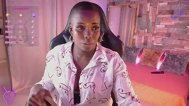 Snapshot of DashaSousaa chatting on October 2025 03:13:01 PM DashaSousaa online show from October 2025 03:13:01 PM