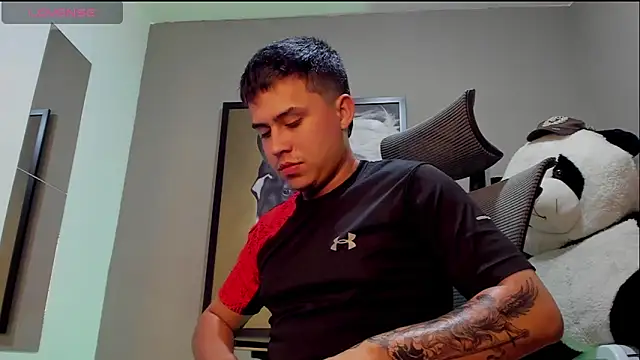 Snapshot of mattiwsmorris_ chatting on September 2025 03:21:02 AM mattiwsmorris online show from September 2025 03:21:02 AM