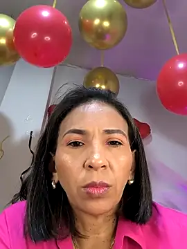 Snapshot of Mrsvictoriaaa chatting on February 2025 02:38:02 PM Mrsvictoriaaa online show from February 2025 02:38:02 PM