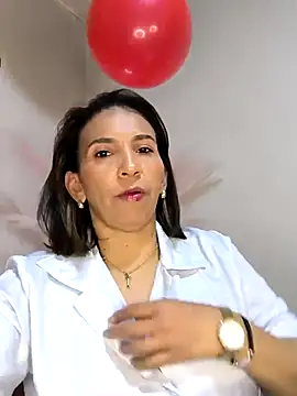 Snapshot of Mrsvictoriaaa chatting on February 2025 02:12:01 PM Mrsvictoriaaa online show from February 2025 02:12:01 PM