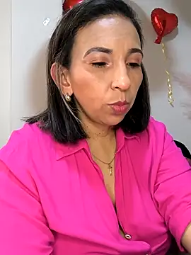 Snapshot of Mrsvictoriaaa chatting on February 2025 06:00:02 PM Mrsvictoriaaa online show from February 2025 06:00:02 PM