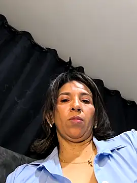 Snapshot of Mrsvictoriaaa chatting on March 2025 03:22:01 AM Mrsvictoriaaa online show from March 2025 03:22:01 AM