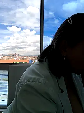 Snapshot of Mrsvictoriaaa chatting on March 2025 03:57:02 PM Mrsvictoriaaa online show from March 2025 03:57:02 PM