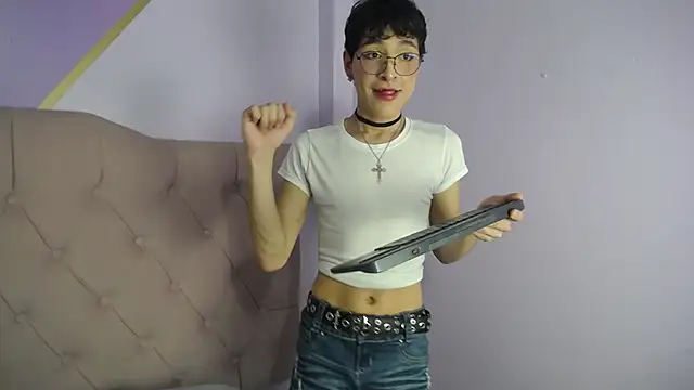 Damiian21  online show from February 2025 02:20:02 PM