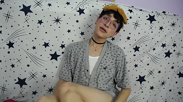 Damiian21  online show from March 2025 01:09:01 PM