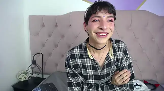 Damiian21  online show from March 2025 12:55:02 PM