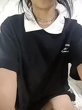 ElaRuil69 online show from October 2025 02:52:01 AM