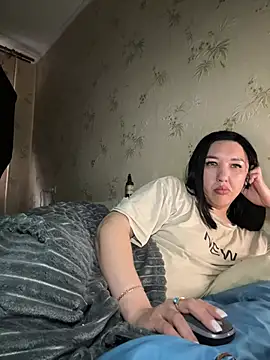 Naughtbaby 2025 online show from February 2025 06:18:01 AM