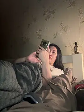 Snapshot of Naughtbaby_2025 chatting on October 2025 03:14:02 AM Naughtbaby 2025 online show from October 2025 03:14:02 AM