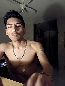 LeonRoots online show from October 2025 03:51:02 AM