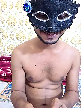 Snapshot of RealcoupleP chatting on September 2025 05:34:02 PM RealcoupleP online show from September 2025 05:34:02 PM