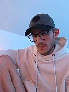 Snapshot of yoyoboy988 chatting on March 2025 08:12:01 PM yoyoboy988 online show from March 2025 08:12:01 PM