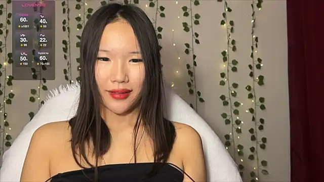 Asian Vi online show from September 2025 04:51:02 PM