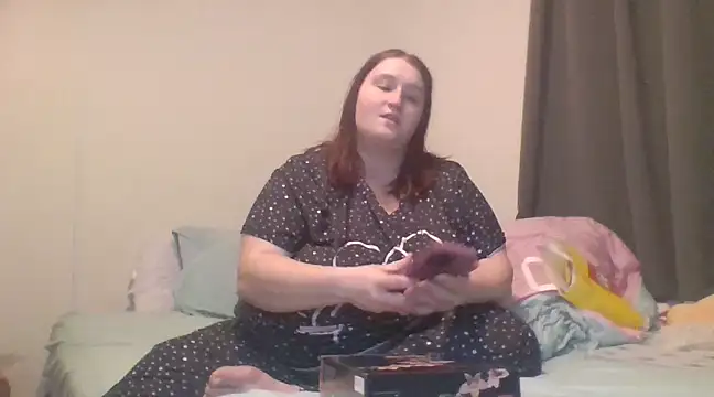 Snapshot of BubblyMoonie chatting on March 2025 02:07:02 AM BubblyMoonie online show from March 2025 02:07:02 AM