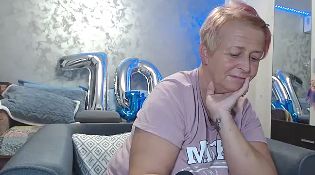 RosesandLillies online show from December 2024 06:35:02 PM