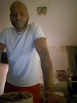 Mrnutella online show from March 2025 02:25:01 AM