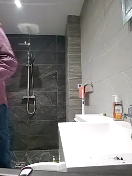 Mrnutella online show from March 2025 12:54:02 AM