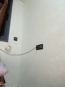 Snapshot of Louli_ta chatting on October 2025 09:05:02 PM Louli ta online show from October 2025 09:05:02 PM