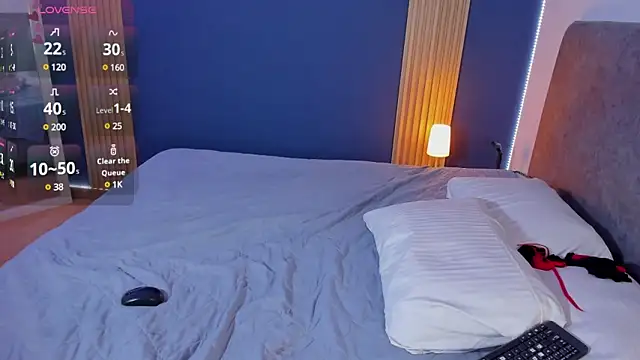 Snapshot of AbellaFox_ chatting on March 2025 06:10:01 AM AbellaFox online show from March 2025 06:10:01 AM