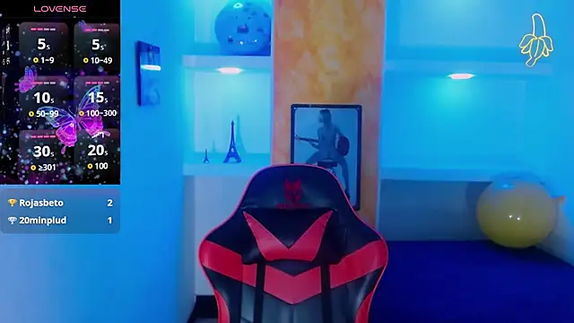 Rihana Milan online show from March 2025 05:02:01 PM