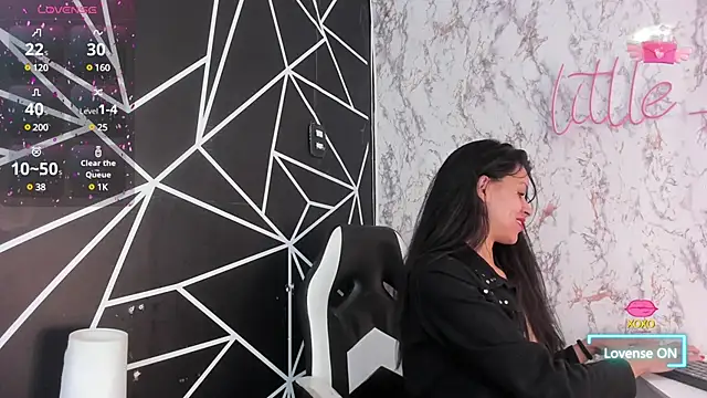 aitana garcia  online show from March 2025 12:01:02 PM