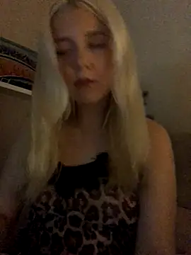 Blondie Sofia Essexbabe online show from October 2025 11:03:02 PM