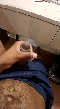 Thomashick002 online show from February 2025 07:26:01 PM