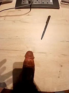 Thomashick002 online show from February 2025 10:31:02 PM