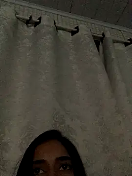 Snapshot of maitegirls chatting on November 2025 06:01:01 AM maitegirls online show from November 2025 06:01:01 AM