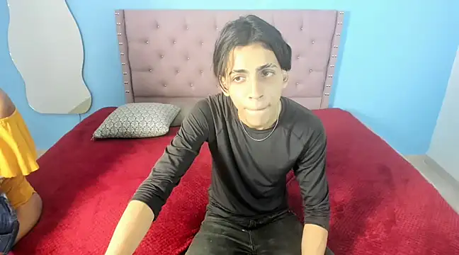 Babylatinhot11 online show from February 2025 02:41:01 PM