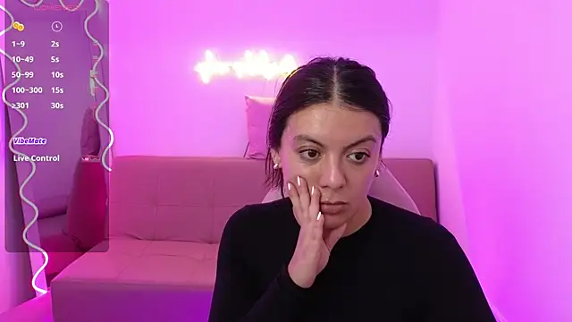 Coraline tay online show from February 2025 03:34:02 AM