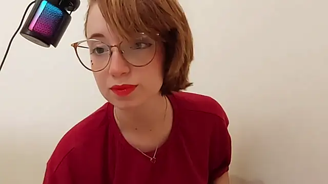 Snapshot of Elise_Nyx chatting on September 2025 02:22:01 PM Elise Nyx online show from September 2025 02:22:01 PM