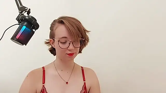 Snapshot of Elise_Nyx chatting on October 2025 12:45:02 PM Elise Nyx online show from October 2025 12:45:02 PM