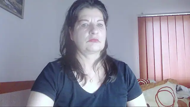 Snapshot of ExtasyMature chatting on October 2025 05:51:02 AM ExtasyMature online show from October 2025 05:51:02 AM