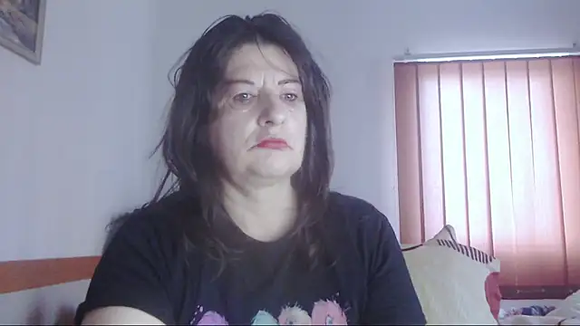 Snapshot of ExtasyMature chatting on October 2025 05:43:02 AM ExtasyMature online show from October 2025 05:43:02 AM