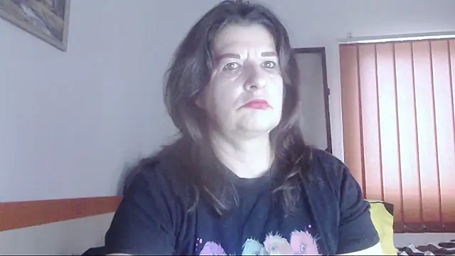 Snapshot of ExtasyMature chatting on October 2025 05:48:02 AM ExtasyMature online show from October 2025 05:48:02 AM