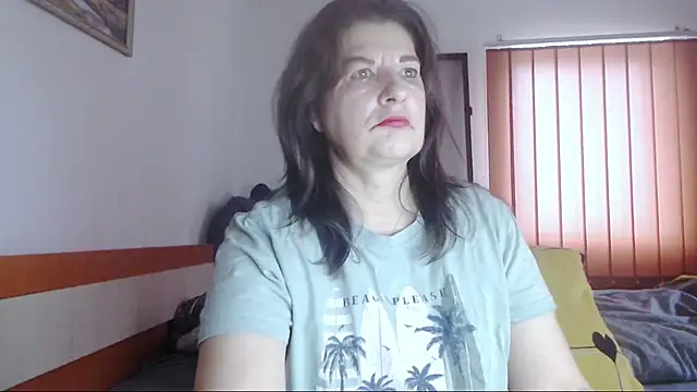 Snapshot of ExtasyMature chatting on October 2025 06:39:02 AM ExtasyMature online show from October 2025 06:39:02 AM