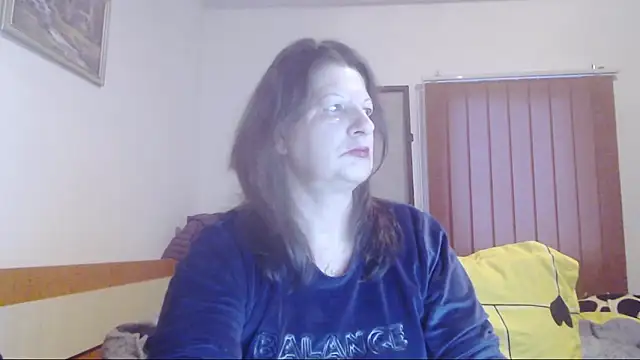 Snapshot of ExtasyMature chatting on November 2025 05:40:01 AM ExtasyMature online show from November 2025 05:40:01 AM