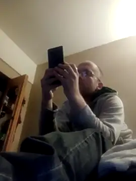 Snapshot of taterae chatting on November 2025 01:32:01 PM taterae online show from November 2025 01:32:01 PM