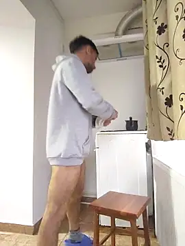 Snapshot of andreiiiii2025 chatting on December 2025 12:03:02 PM andreiiiii2025 online show from December 2025 12:03:02 PM