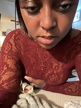 Snapshot of BubblyBabyy chatting on November 2025 07:07:01 AM BubblyBabyy online show from November 2025 07:07:01 AM