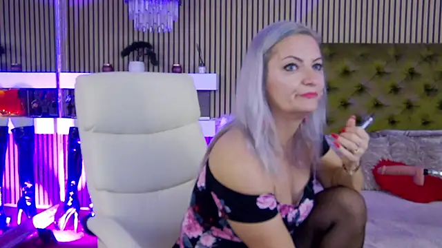 Snapshot of LadyTouch chatting on October 2025 11:57:02 PM LadyTouch online show from October 2025 11:57:02 PM