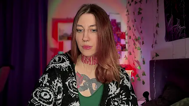 Snapshot of Dita_Redrum chatting on November 2025 03:19:02 PM Dita Redrum online show from November 2025 03:19:02 PM