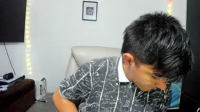 Snapshot of babymaik chatting on October 2025 05:46:02 PM babymaik online show from October 2025 05:46:02 PM