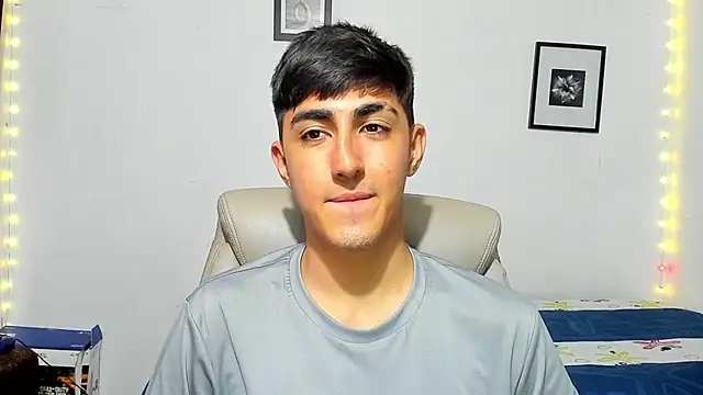 Snapshot of babymaik chatting on November 2025 05:13:02 AM babymaik online show from November 2025 05:13:02 AM