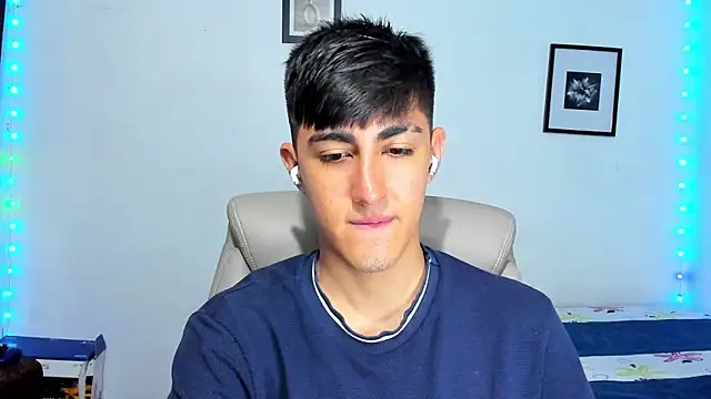 Snapshot of babymaik chatting on November 2025 03:25:02 PM babymaik online show from November 2025 03:25:02 PM