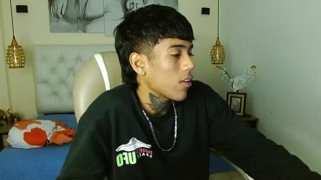 RyanKing19 online show from February 2025 01:50:02 PM
